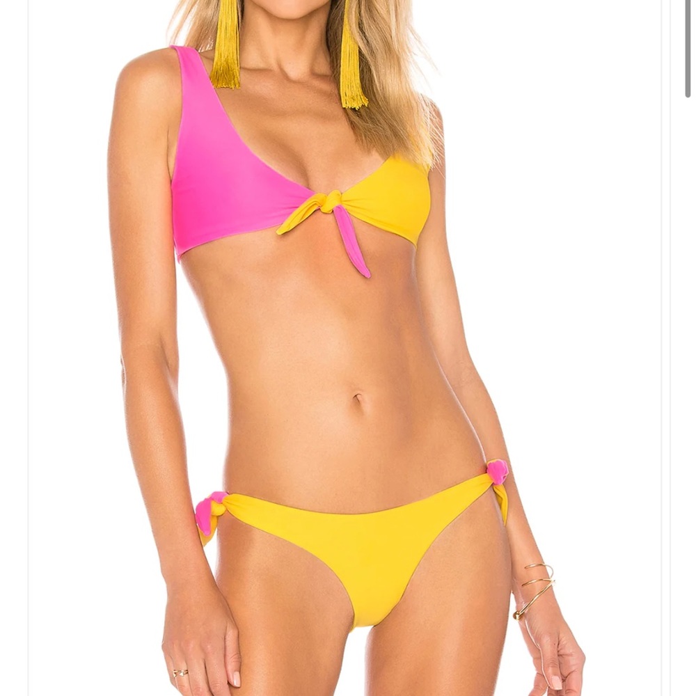 Tularosa Nikki bikini